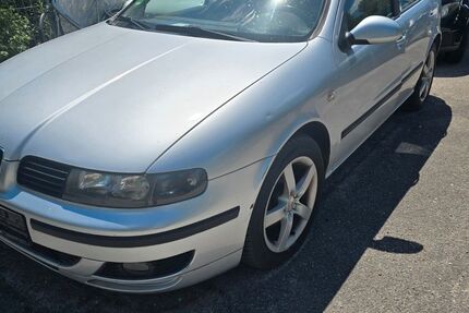Seat Leon 221.000 km 1.899 &euro; Neuburg an der Donau 86633