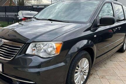 Lancia Voyager 205.977 km 8.500 &euro; Versmold 33775