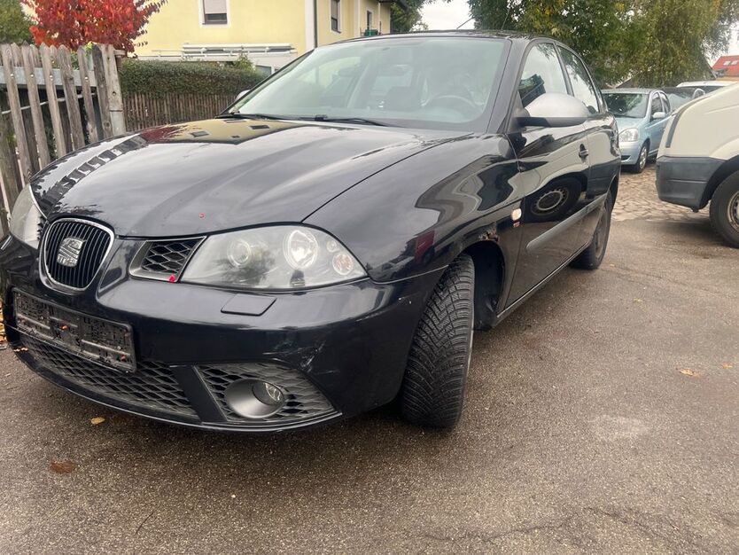 Seat Ibiza 275.689 km 1.450 € München 81245