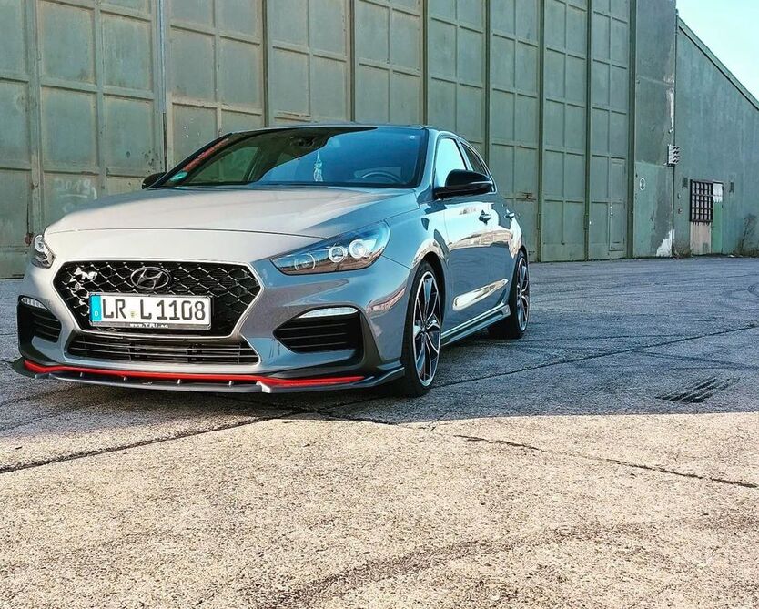 i30