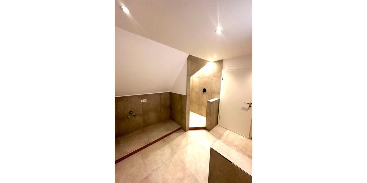 Exklusive 3-Zimmer-Designwohnung mit Garten 2 zimmer