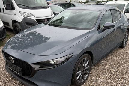 Mazda 3 155.000 km 12.990 &euro; München 81829