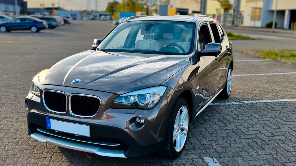 BMW X1 244.089 km 7.490 &euro; Hannover 30179