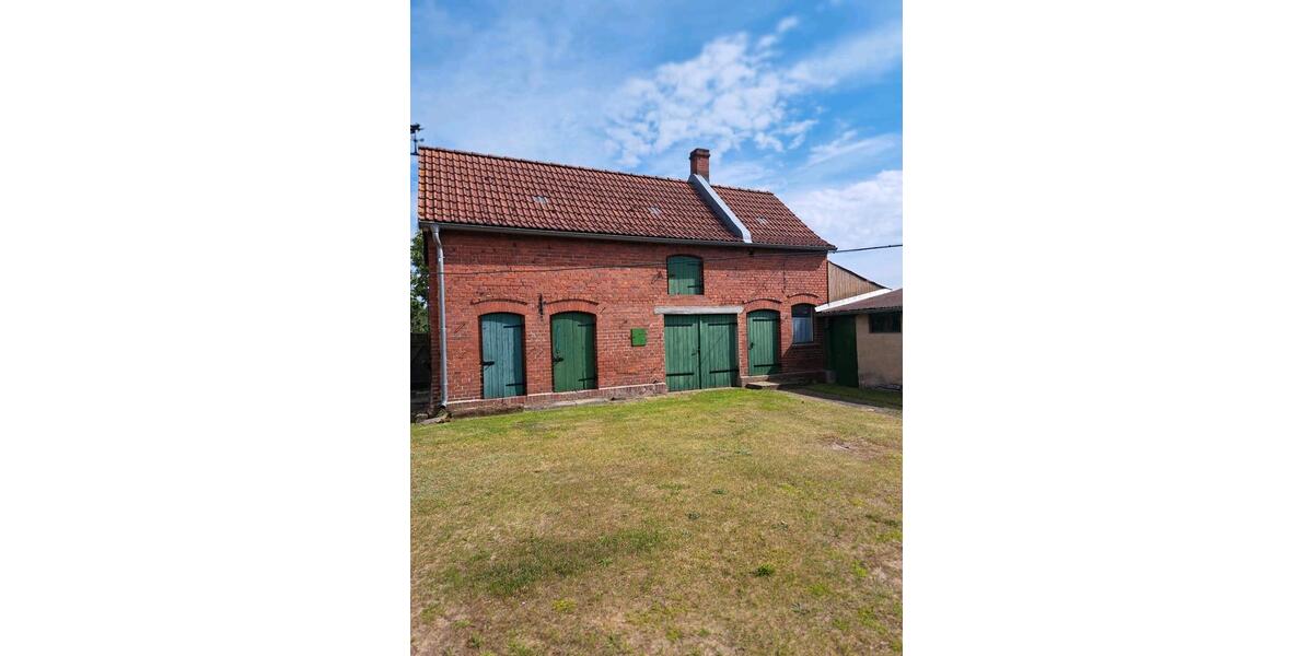 Einfamilienhaus Tangerhütte - 4 Zimmer, 120 m&sup2;, 120.000&euro; | Angebot:26957654
