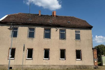 Haus Wettin-Löbejün Löbejün - 10 Zimmer, 320 m&sup2;, 31.900&euro; | Angebot:27416640