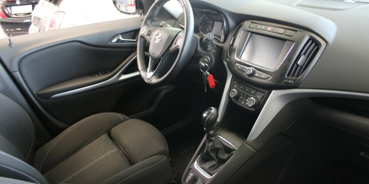 Opel Zafira 1.6 DIT Innovation - 7-Sitzer- 83.904 km 15.980 &euro; Euskirchen 53881