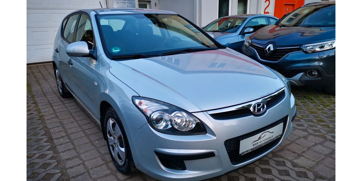 Hyundai i30 122.383 km 3.999 &euro; Teltow 14513