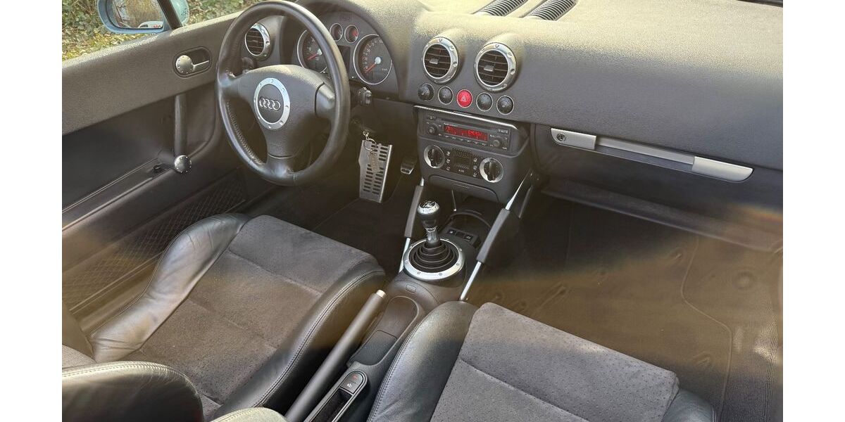 Audi TT 119.000 km 8.000 &euro; Berlin 10369