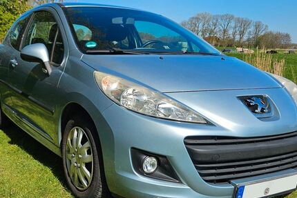 Peugeot 207 130.500 km 2.800 &euro; Wangerland 26434