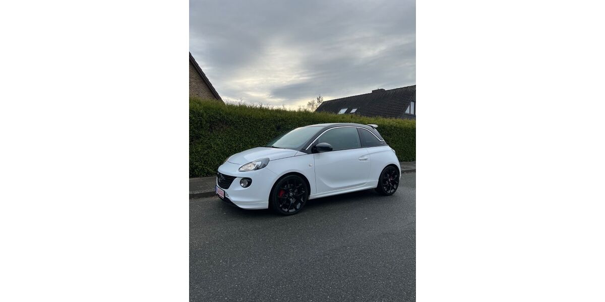 Opel Adam 65.719 km 11.499 &euro; Hamburg 21033