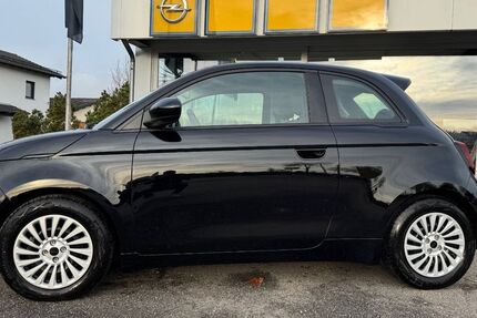 Fiat 500e 11.200 km 17.790 &euro; Velden 84149