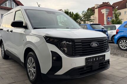 Ford Transit Courier 41.489 km 17.900 &euro; Ingolstadt 85055