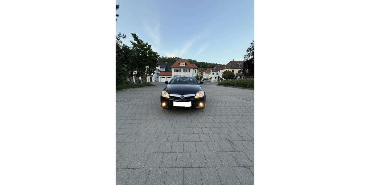 Opel Tigra 235.000 km 2.000 &euro; Tuttlingen 78532