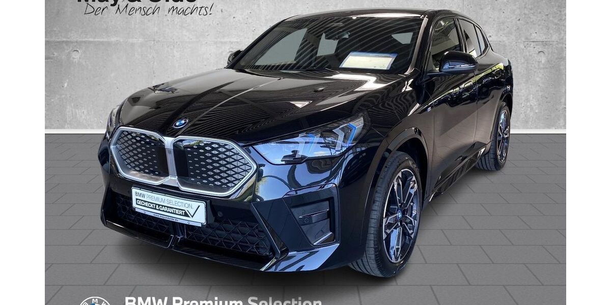 BMW iX2 20.227 km 48.490 &euro; Ahrensburg 22926