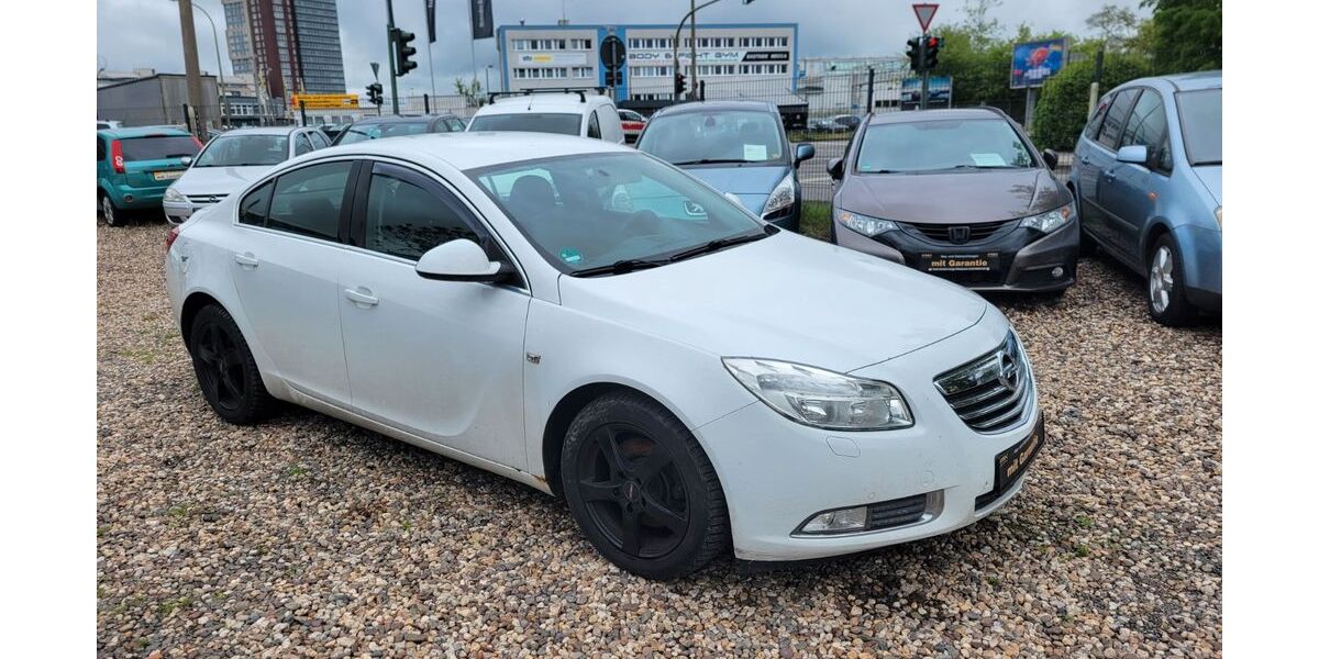 Opel Insignia 277.705 km 3.300 &euro; Potsdam 14480