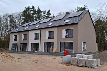 Neubau 145 qm Reihenmittelhaus KFW 40 Erstbezug