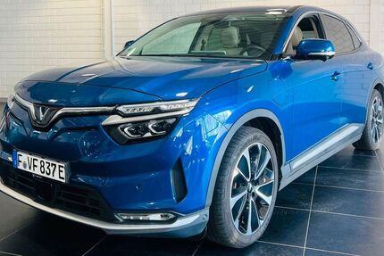 VinFast VF8