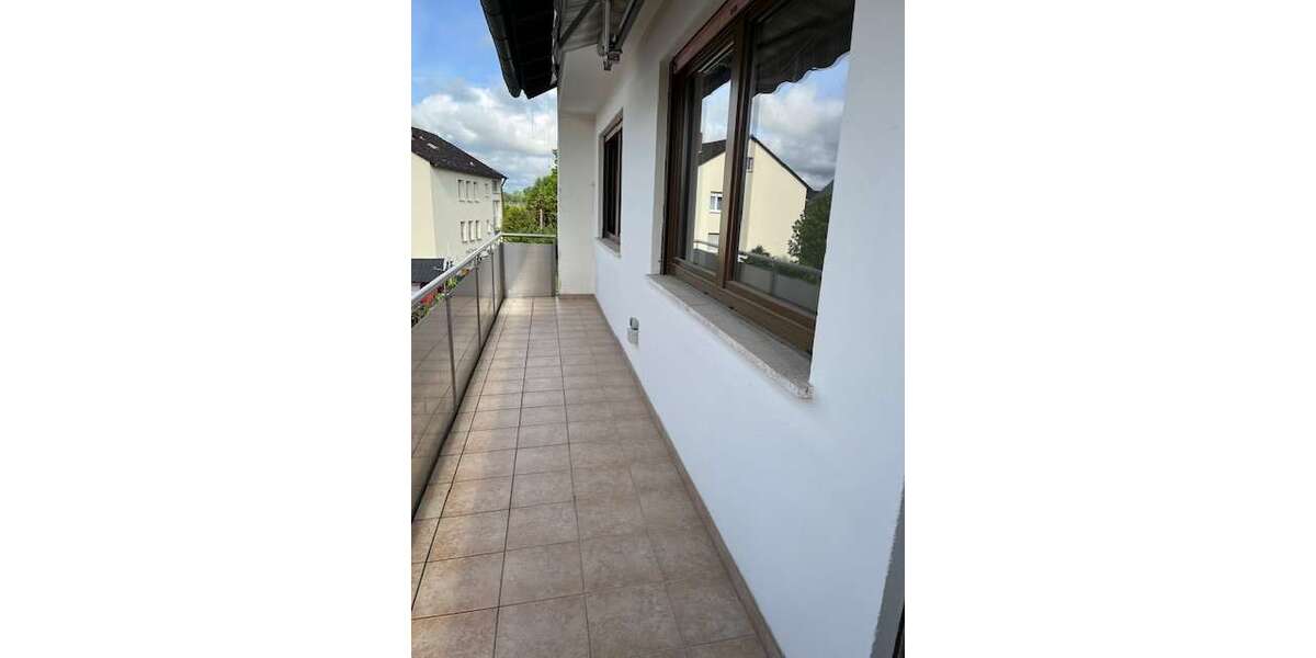 Etagenwohnung Zolling - 4 Zimmer, 100 m&sup2;, 1.100&euro; | Angebot:26673298