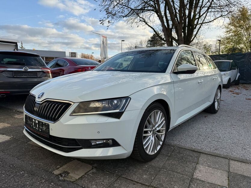 Skoda Superb 220.000 km 11.999 € Gelsenkirchen Erle 45891