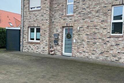 Erdgeschoss Wohnung in Zentrale Lage von Papenburg- Untenende 3 zimmer