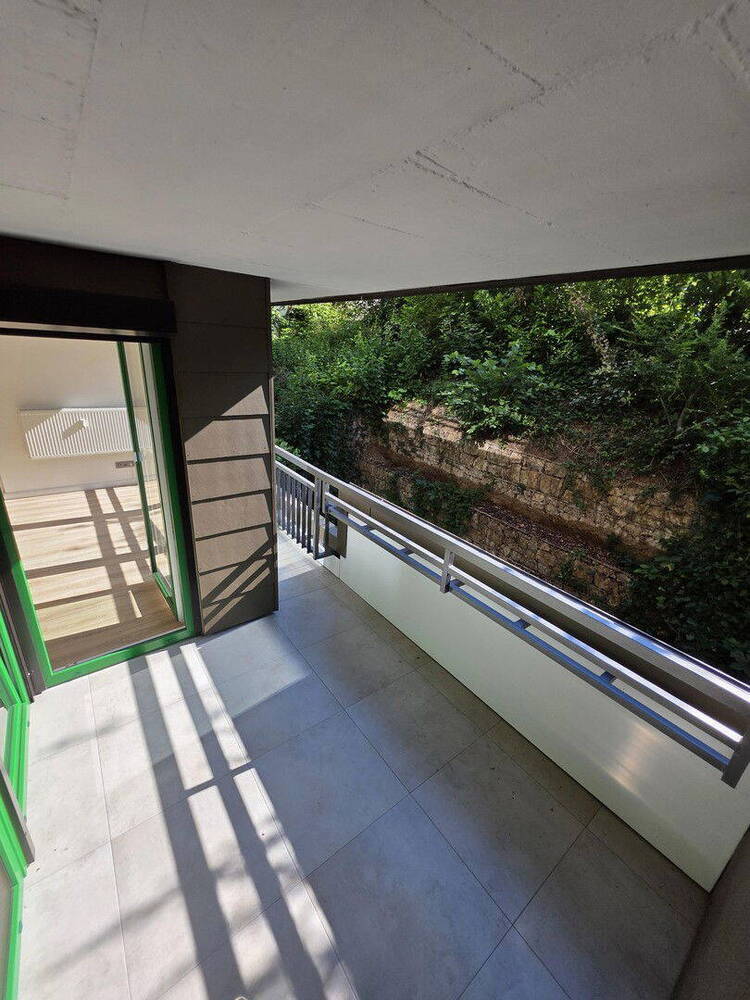 Renovierte 2,5-Zimmer-Wohnung in Heidelberg Mombertplatz (incl. Tiefgarage)