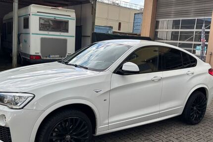 BMW X4 270.000 km 15.990 &euro; Frankfurt am Main 65933
