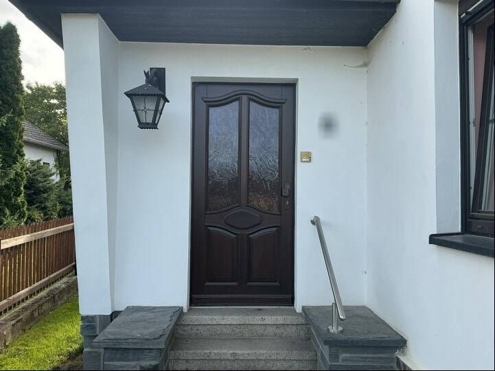 Einfamilienhaus Schönbrunn - 5 Zimmer, 140 m&sup2;, 180.000&euro; | Angebot:26501704