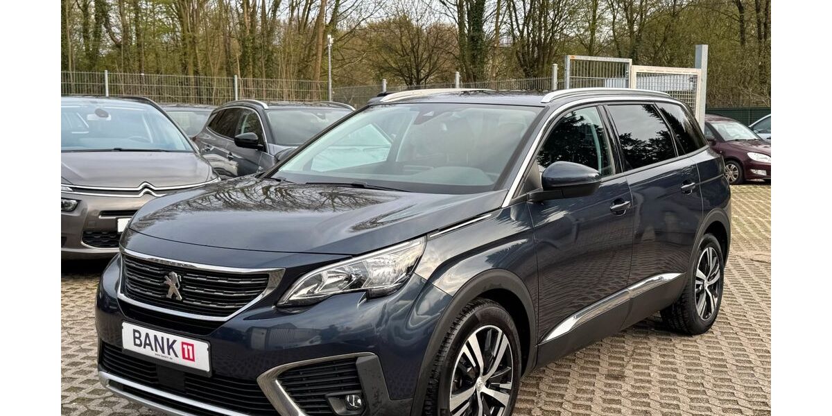 Peugeot 5008 155.649 km 11.900 &euro; Würselen 52146