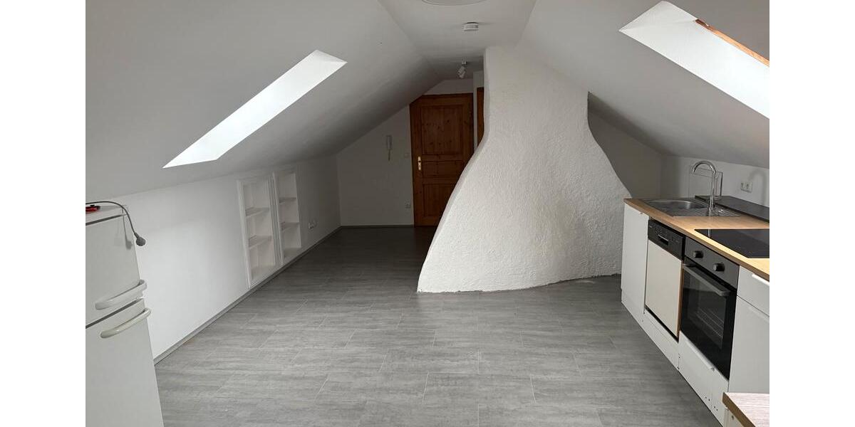 1,5 Zimmer DG Wohnung 1 zimmer