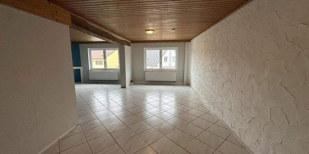 Doppelhaushälfte Rehlingen-Siersburg Oberesch - 6 Zimmer, 244 m&sup2;, 1.190&euro; | Angebot:25176430