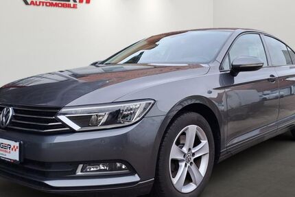 VW Passat 151.000 km 9.990 € Calden - Westuffeln 34379