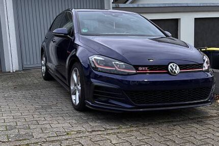 VW Golf 107.000 km 21.499 &euro; Ersingen 75236