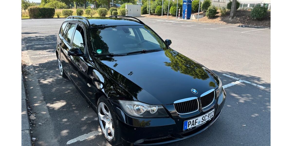 BMW 320 310.000 km 2.500 &euro; Schwalbach am Taunus 65824