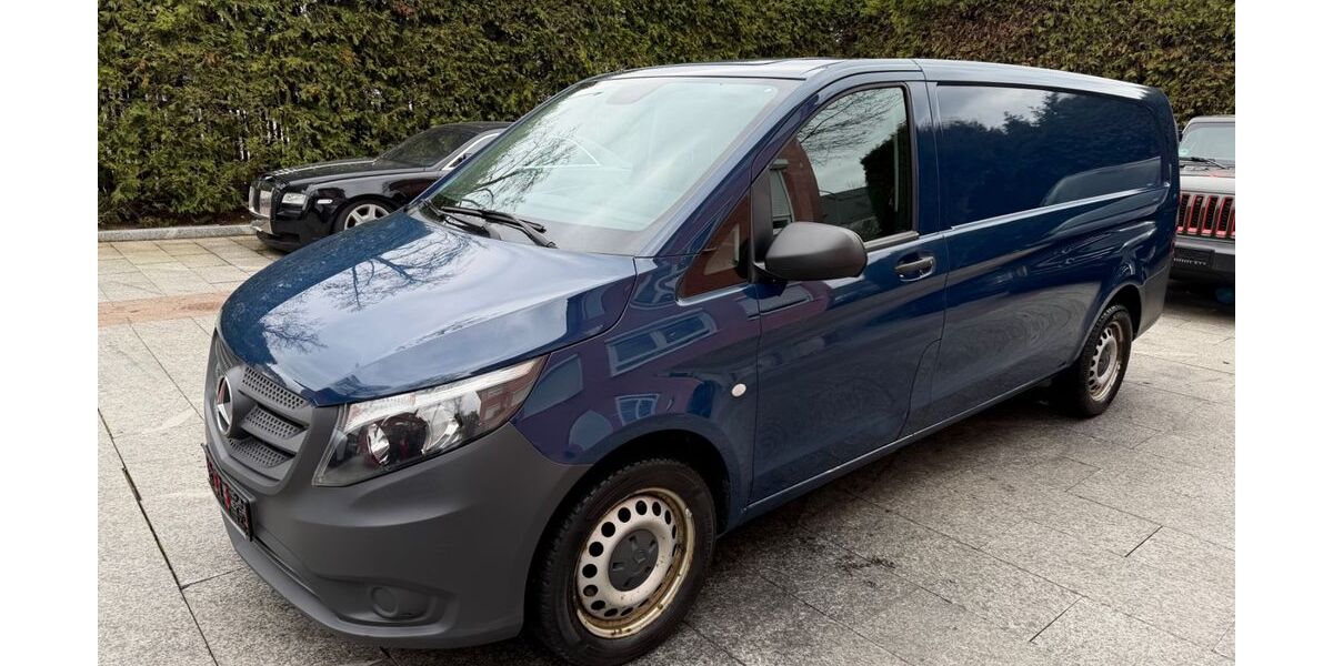 Mercedes-Benz Vito 171.000 km 12.980 &euro; München 81827