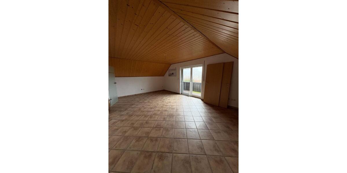 Einfamilienhaus Bad Salzungen - 8 Zimmer, 186 m&sup2;, 299.000&euro; | Angebot:25806627