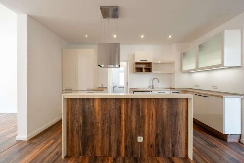 Wohnung zum Kaufen in Schwerin 320.000 € 125 m² 4 zimmer