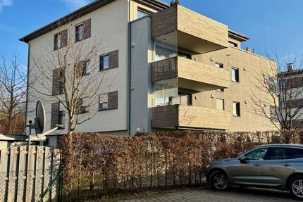 Außergewöhnliches Mietangebot: Dachterrassenwohnung mit erstklassiger Aussattung 3 zimmer