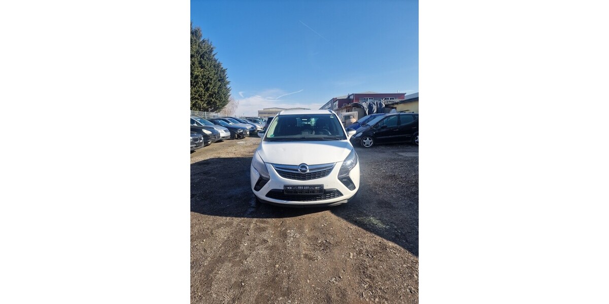 Opel Zafira Tourer C 230.000 km 7.000 &euro; Hohenthurm Landsber 