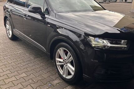 Audi Q7 205.000 km 27.500 &euro; Obertshausen 63179