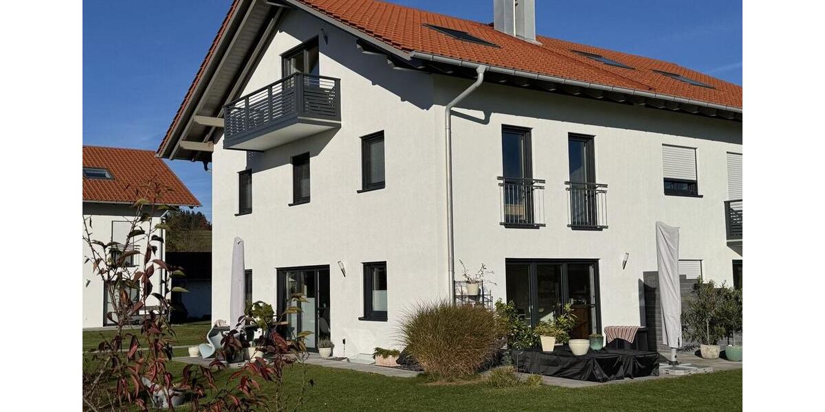 Diesen Ausblick schon beim Aufwachen genießen Großzügige Doppelhaushälfte in Aidling 4 zimmer