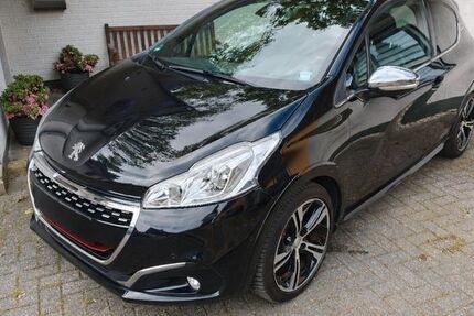 Peugeot 208 198.000 km 6.500 &euro; Gronau 48599