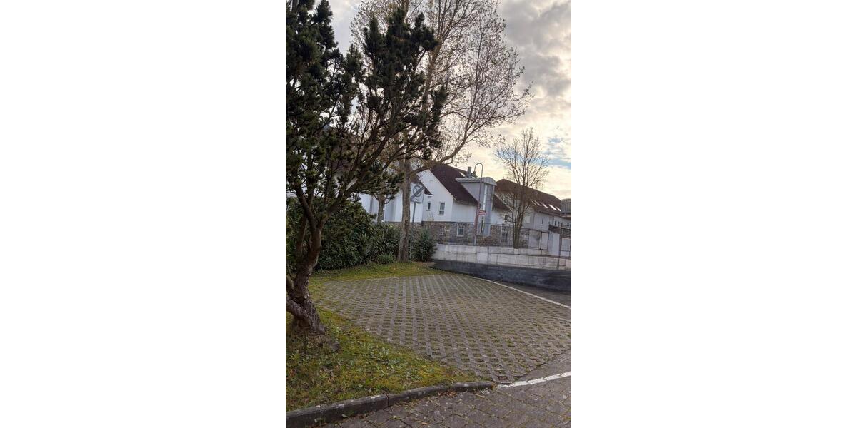 Hochparterre Brackenheim - 3.5 Zimmer, 75 m&sup2;, 900&euro; | Angebot:26374892