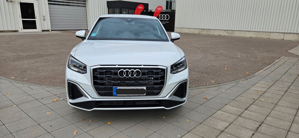 Audi Q2 8.500 km 28.999 &euro; Ingolstadt 85055