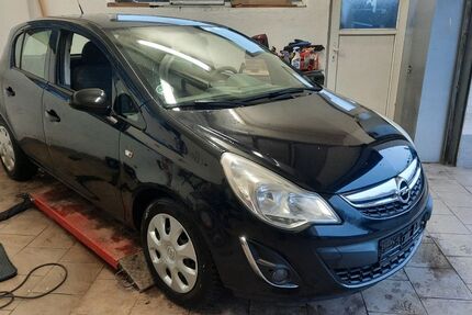 Opel Corsa 132.000 km 3.999 &euro; Kötz 89359