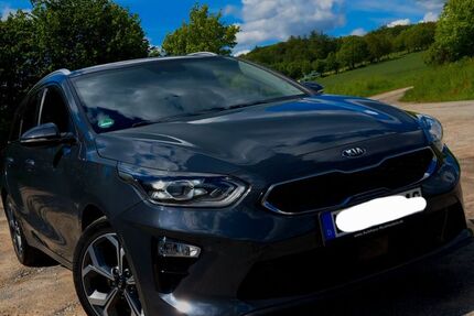 Kia ceed Sportswagon 75.000 km 16.600 &euro; Blomberg-Großenmarpe 32825