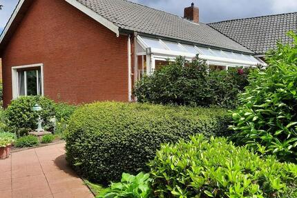 Einfamilienhaus Bungalow in Varel-Obenstrohe zimmer