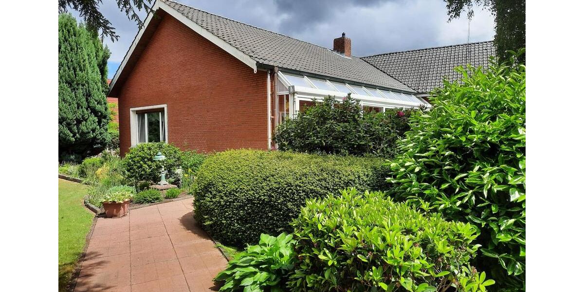 Einfamilienhaus Bungalow in Varel-Obenstrohe zimmer