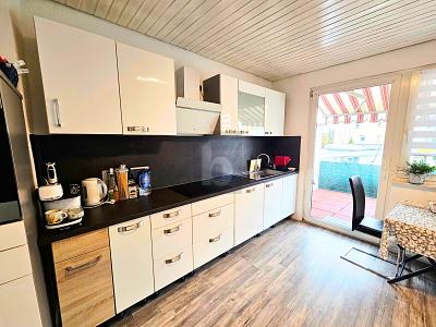 ZWEI WOHNEINHEITEN, EIN STARKES ZUHAUSE ! 6 zimmer