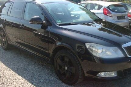 Skoda Octavia 221.000 km 2.490 &euro; Engelskirchen-Loope 51766