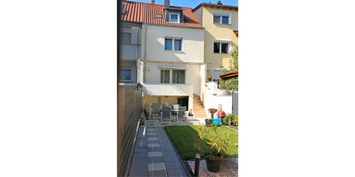 Reihenhaus Ludwigshafen am Rhein Ludwigshafen-Hemshof - 5 Zimmer, 110 m&sup2;, 1.320&euro; | Angebot:26152919